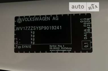 Грузовой фургон Volkswagen Crafter 2022 в 