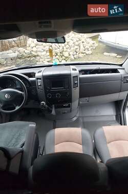 Туристический / Междугородний автобус Volkswagen Crafter 2015 в 
