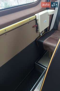 Туристический / Междугородний автобус Volkswagen Crafter 2015 в 
