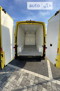 Грузовой фургон Volkswagen Crafter 2018 в 