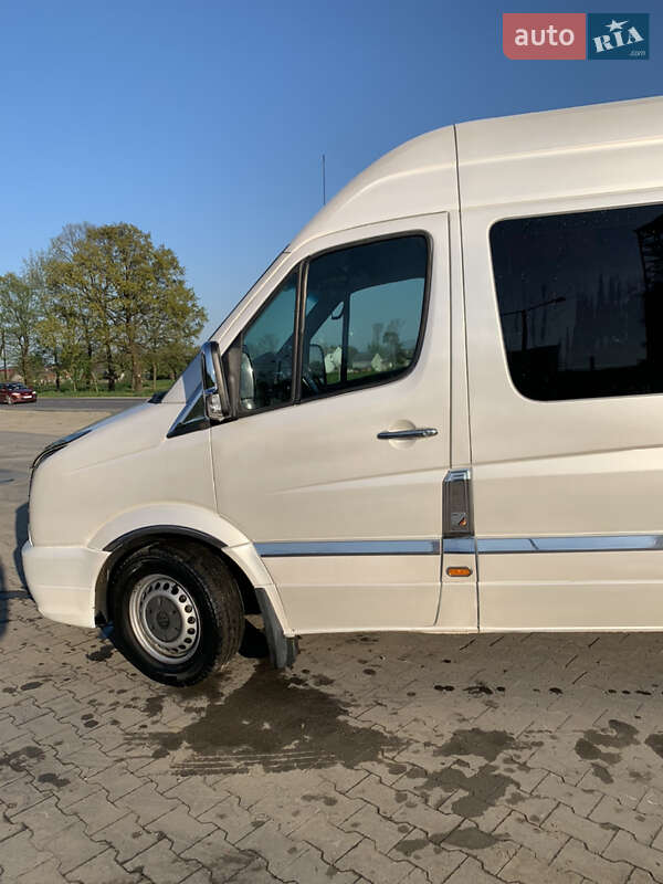 Микроавтобус Volkswagen Crafter 2006 в Калуше