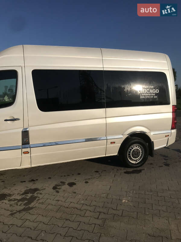 Микроавтобус Volkswagen Crafter 2006 в Калуше