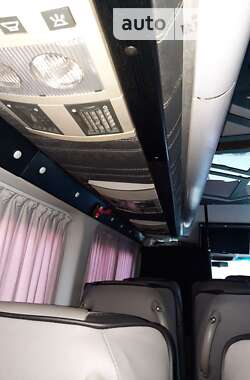 Міський автобус Volkswagen Crafter 2012 в 