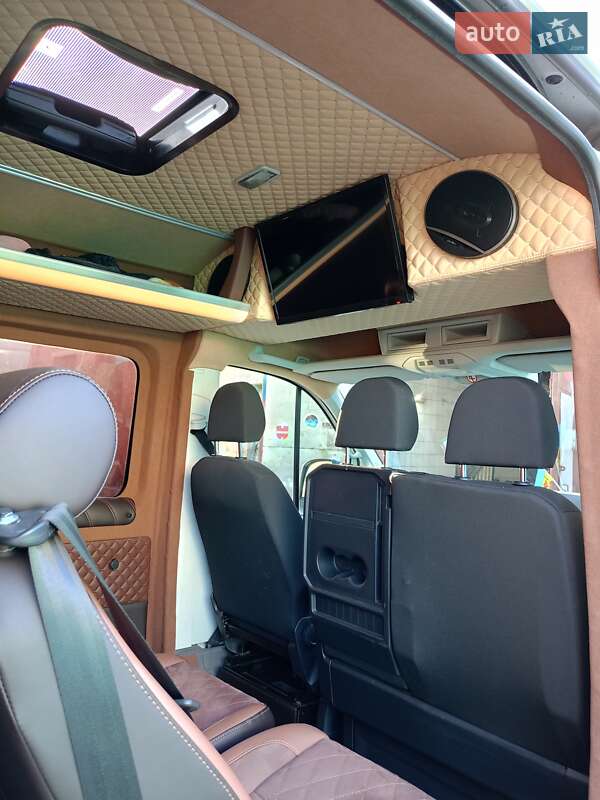 Микроавтобус Volkswagen Crafter 2019 в Житомире фото 10 Микроавтобус Volkswagen Crafter 2019 в Житомире