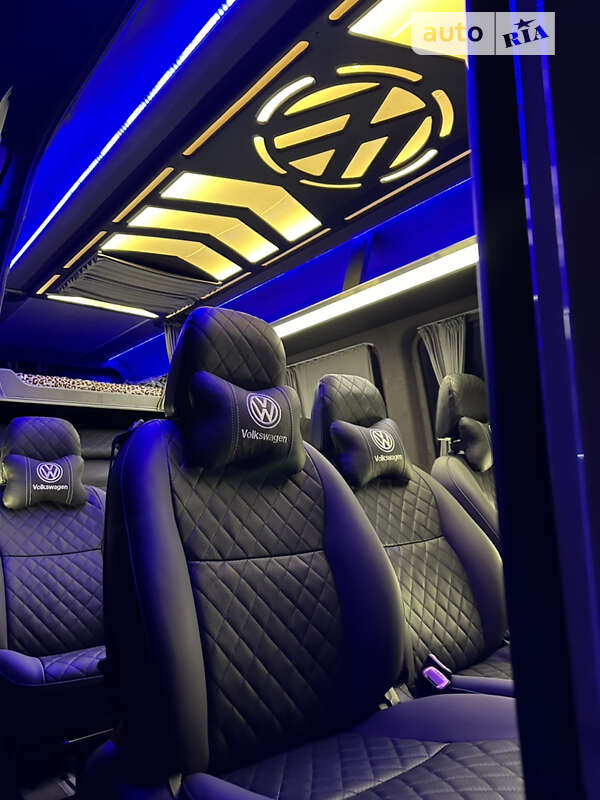 Мікроавтобус Volkswagen Crafter 2016 в Рівному