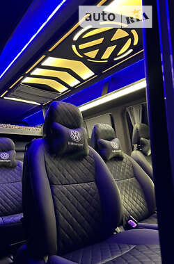 Мікроавтобус Volkswagen Crafter 2016 в 