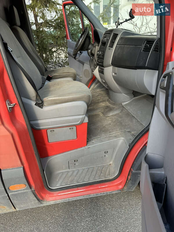 Грузовой фургон Volkswagen Crafter 2007 в Киеве