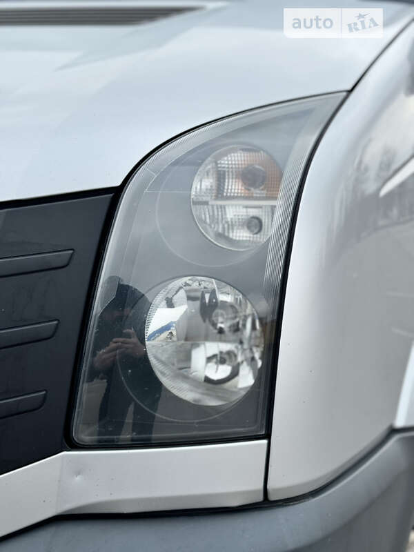 Інші вантажівки Volkswagen Crafter 2015 в Чернівцях