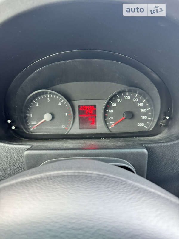 Інші вантажівки Volkswagen Crafter 2015 в Чернівцях