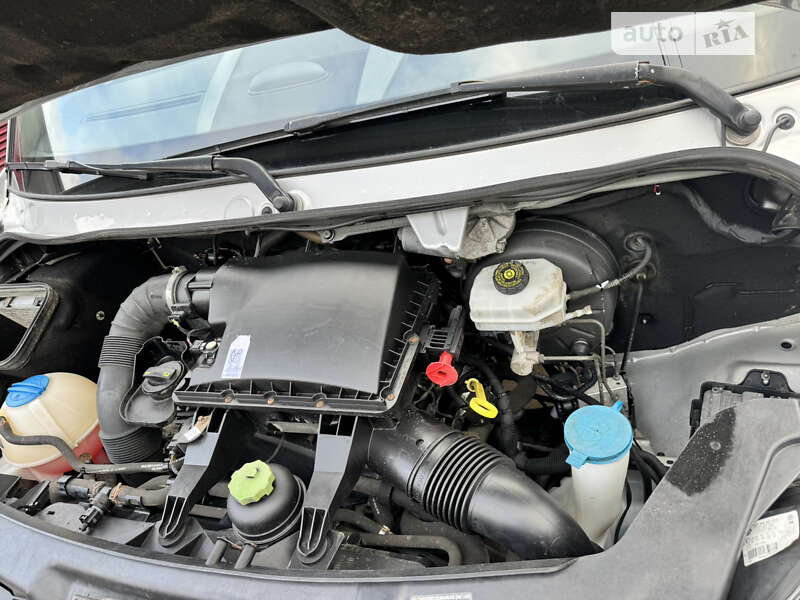 Інші вантажівки Volkswagen Crafter 2015 в Чернівцях