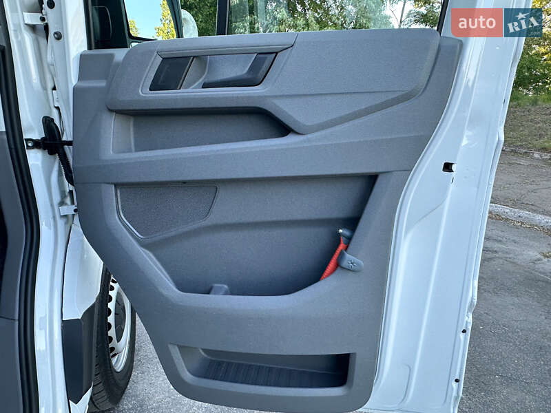 Другие автобусы Volkswagen Crafter 2019 в Днепре