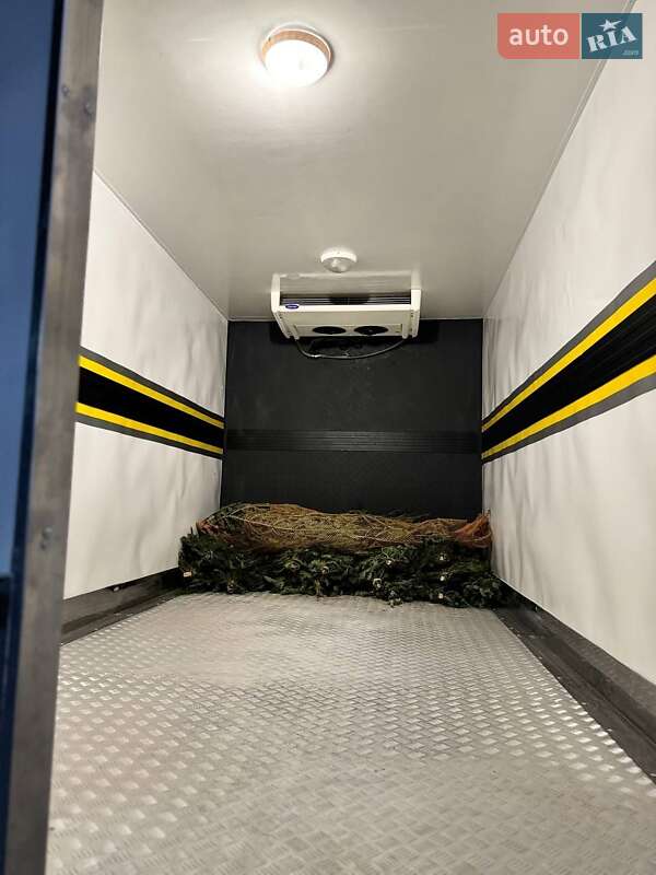 Рефрижератор Volkswagen Crafter 2013 в Вінниці