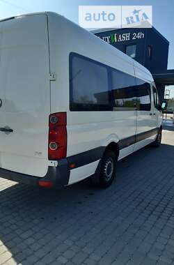 Вантажопасажирський фургон Volkswagen Crafter 2007 в Жовкві