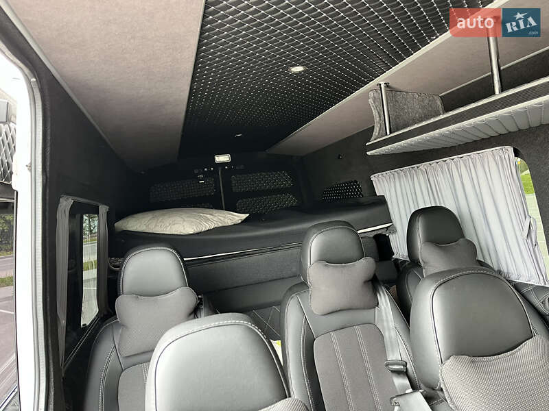 Микроавтобус Volkswagen Crafter 2019 в Ровно