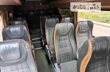 Інші автобуси Volkswagen Crafter 2013 в Києві