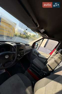 Грузовой фургон Volkswagen Crafter 2011 в Боярке