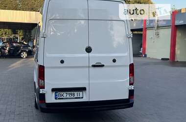 Вантажний фургон Volkswagen Crafter 2018 в Дубні