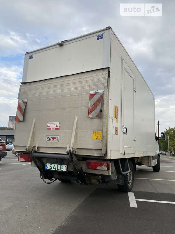 Вантажний фургон Volkswagen Crafter 2015 в Києві