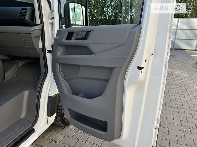 Грузовой фургон Volkswagen Crafter 2020 в Луцке