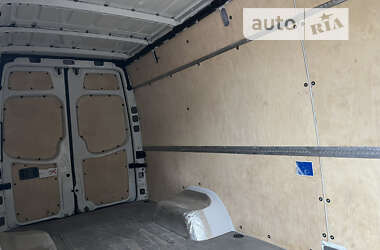 Вантажний фургон Volkswagen Crafter 2013 в Жовтих Водах