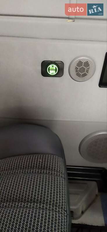 Микроавтобус Volkswagen Crafter 2011 в Днепре