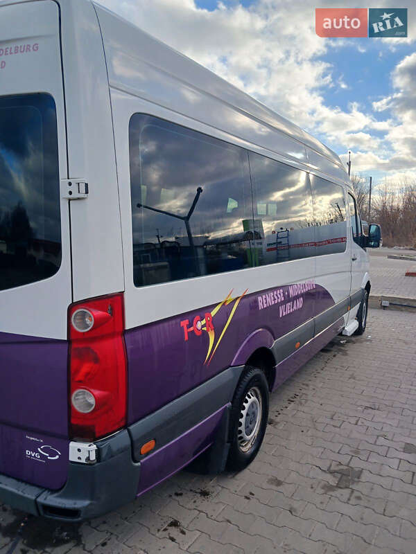 Пригородный автобус Volkswagen Crafter 2012 в Киеве