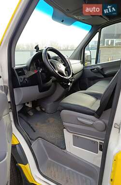 Грузовой фургон Volkswagen Crafter 2008 в Староконстантинове