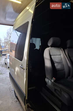 Другие грузовики Volkswagen Crafter 2015 в Шумске