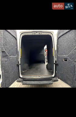 Грузовой фургон Volkswagen Crafter 2017 в 