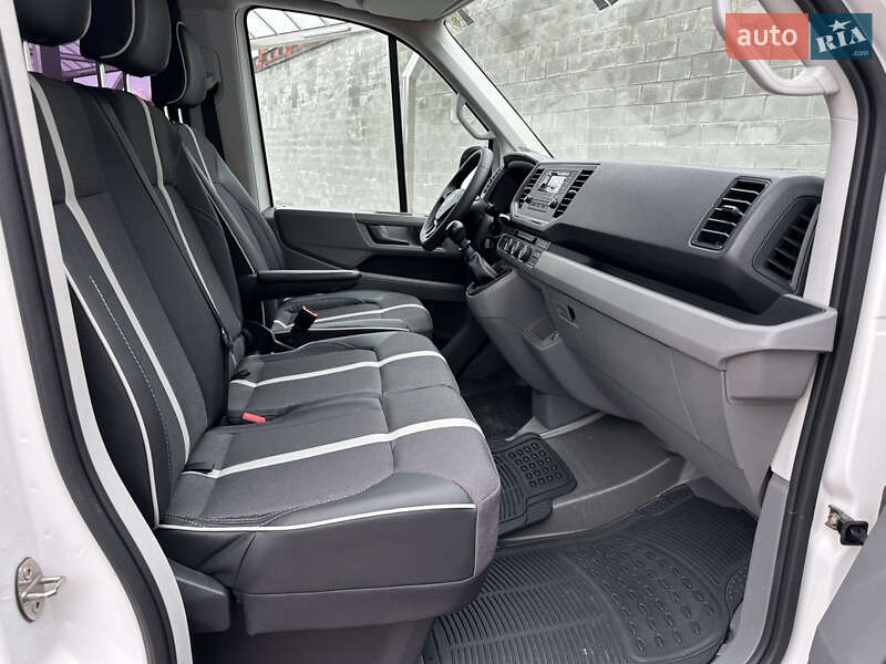 Грузопассажирский фургон Volkswagen Crafter 2018 в Ровно