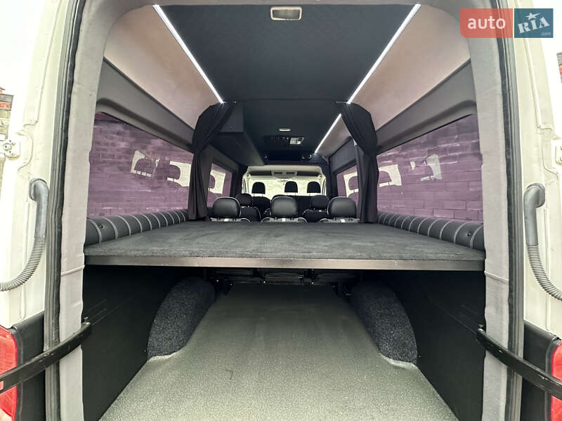 Грузопассажирский фургон Volkswagen Crafter 2018 в Ровно