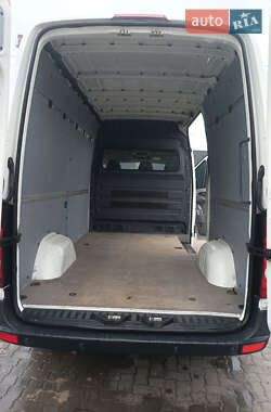Грузовой фургон Volkswagen Crafter 2016 в 