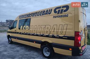 Вантажопасажирський фургон Volkswagen Crafter 2012 в Рівному