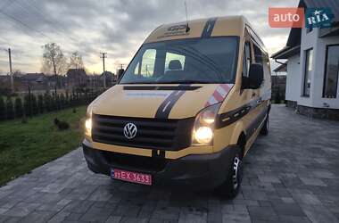 Вантажопасажирський фургон Volkswagen Crafter 2012 в Рівному