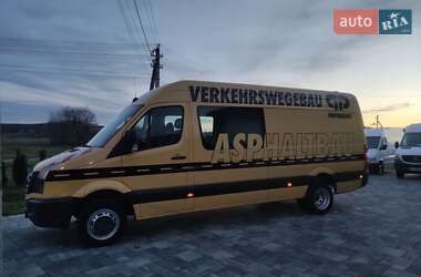 Вантажопасажирський фургон Volkswagen Crafter 2012 в Рівному