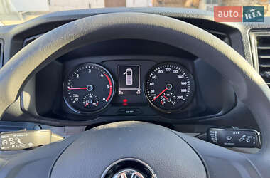 Грузовой фургон Volkswagen Crafter 2023 в 