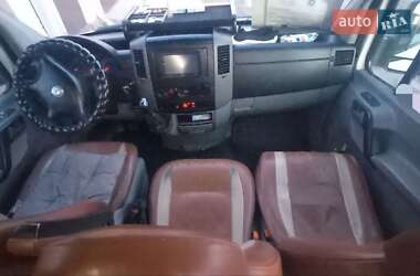 Приміський автобус Volkswagen Crafter 2011 в Броварах