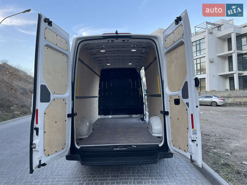 Грузовой фургон Volkswagen Crafter 2021 в Одессе