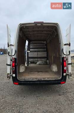 Грузовой фургон Volkswagen Crafter 2006 в 