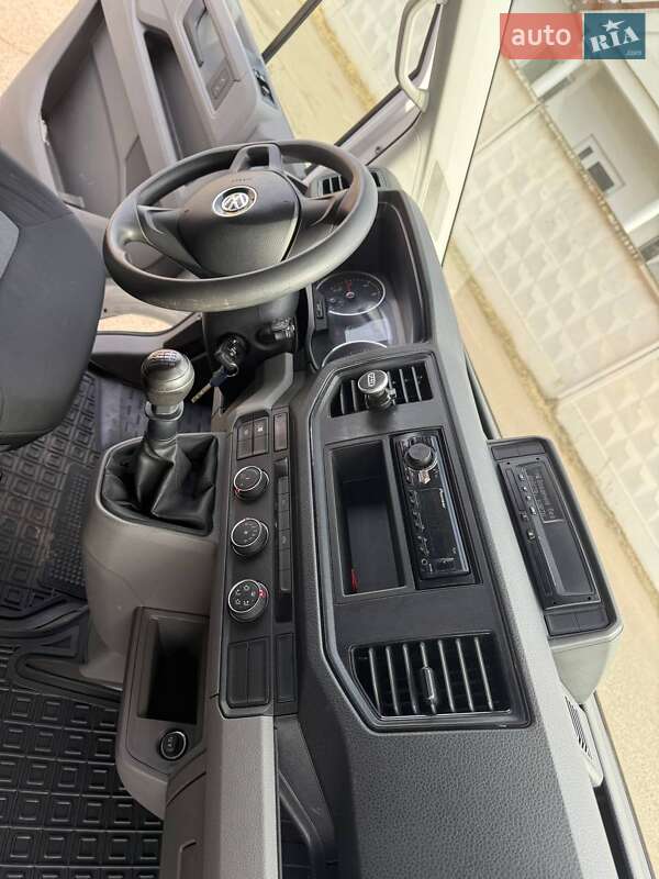 Грузовой фургон Volkswagen Crafter 2018 в Киеве