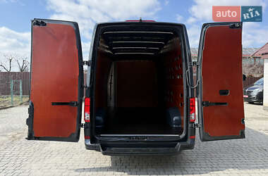Грузовой фургон Volkswagen Crafter 2021 в 