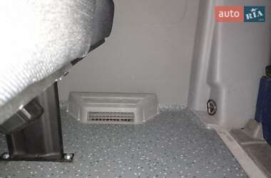 Туристический / Междугородний автобус Volkswagen Crafter 2015 в 