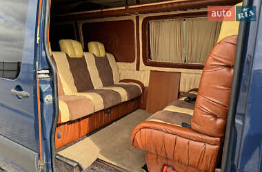Грузопассажирский фургон Volkswagen Crafter 2012 в 