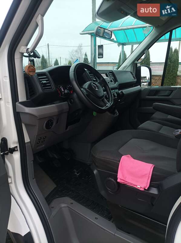 Микроавтобус Volkswagen Crafter 2017 в Березному