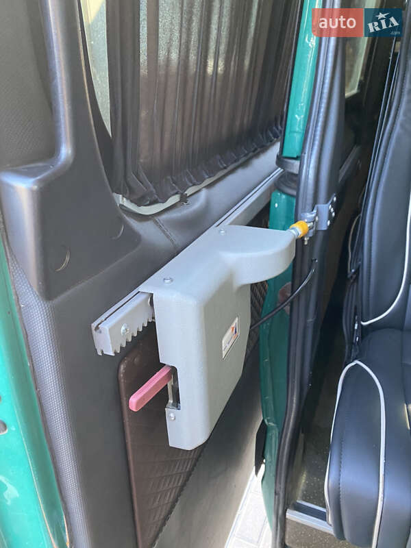 Микроавтобус Volkswagen Crafter 2014 в Ровно