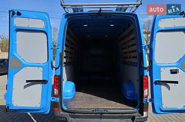 Грузовой фургон Volkswagen Crafter 2020 в 