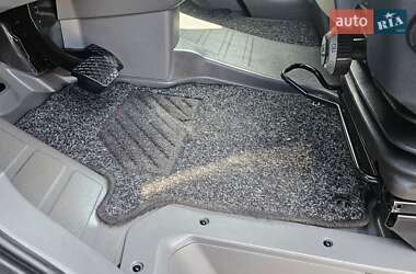 Грузовой фургон Volkswagen Crafter 2020 в 