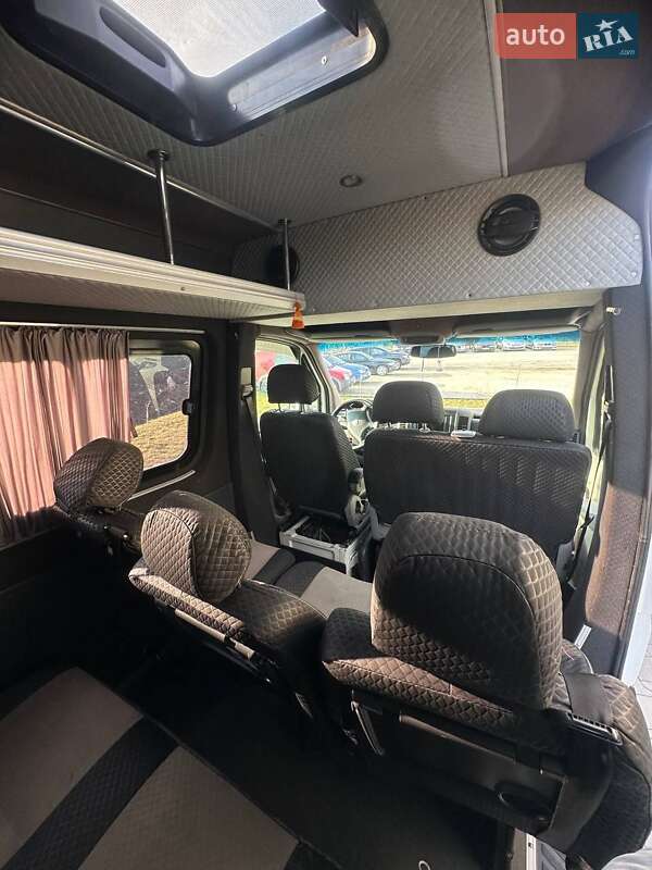Микроавтобус Volkswagen Crafter 2008 в Шумске