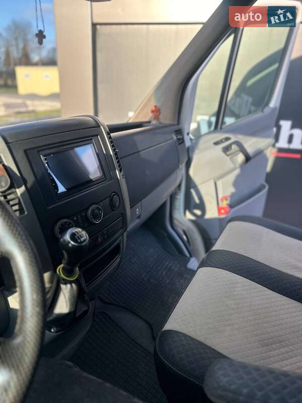 Микроавтобус Volkswagen Crafter 2008 в Шумске