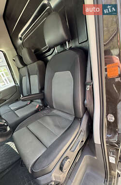 Грузовой фургон Volkswagen Crafter 2019 в 
